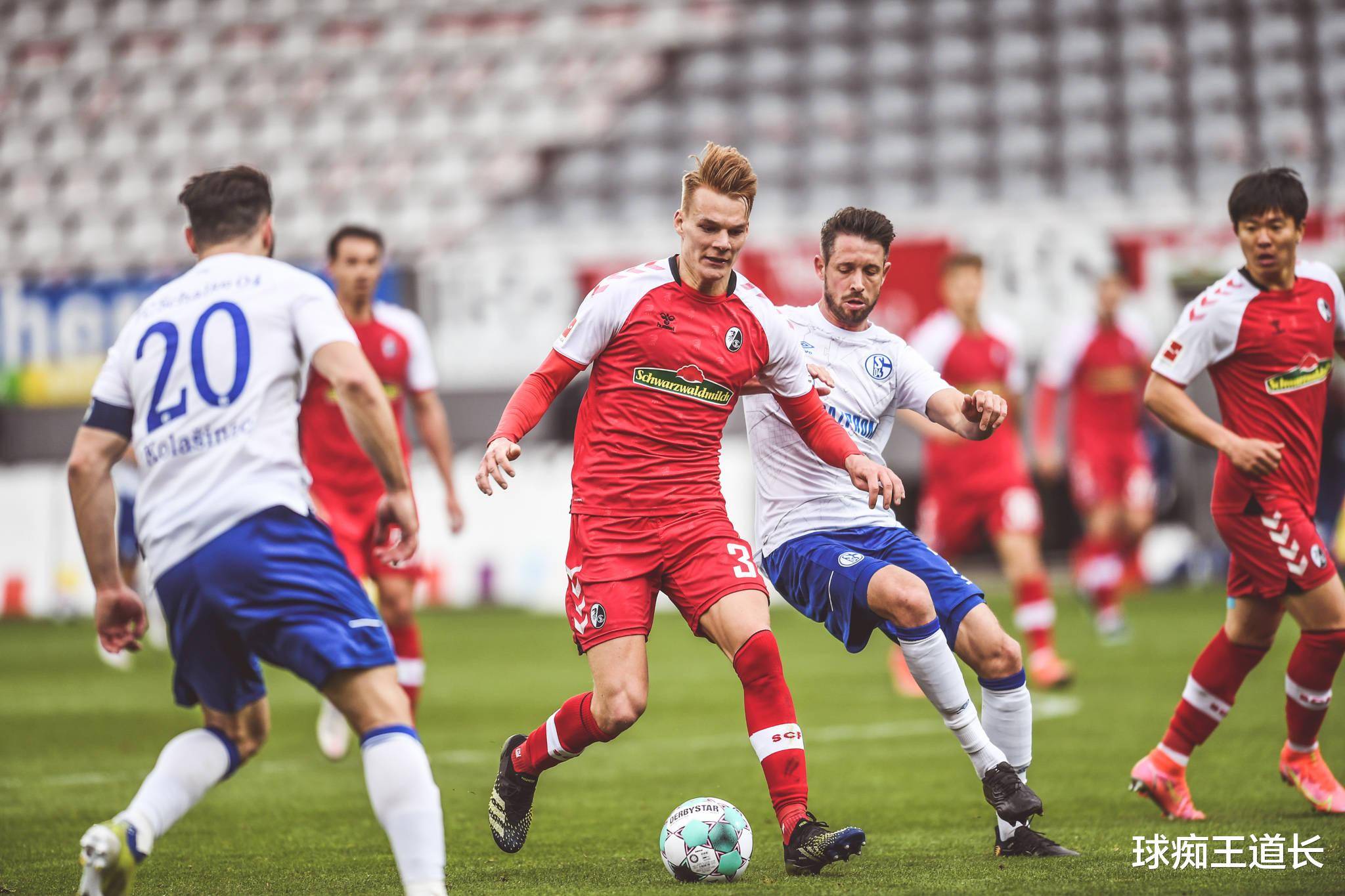 九游娱乐app下载-包含德甲推出全新观众体验套餐，推动足球文化多元发展的词条