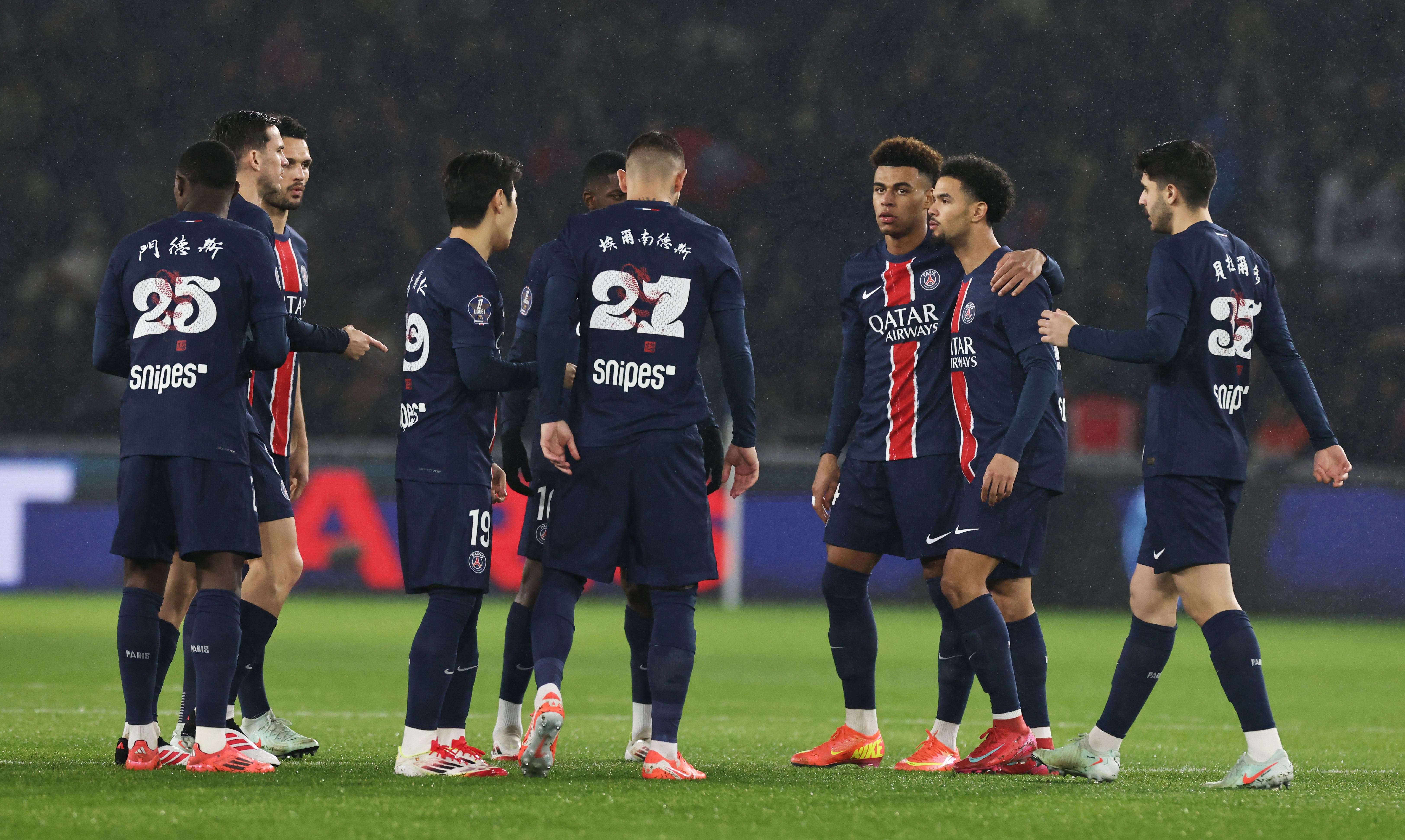 九游官网-法甲夜战激烈，精彩进球和神级扑救成为赛事焦点