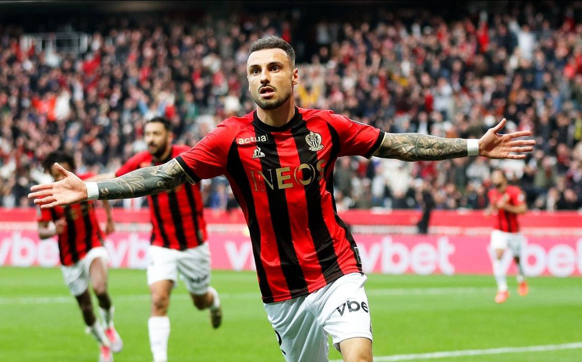 九游官网-法甲夜战激烈,精彩进球和神级扑救成为赛事焦点