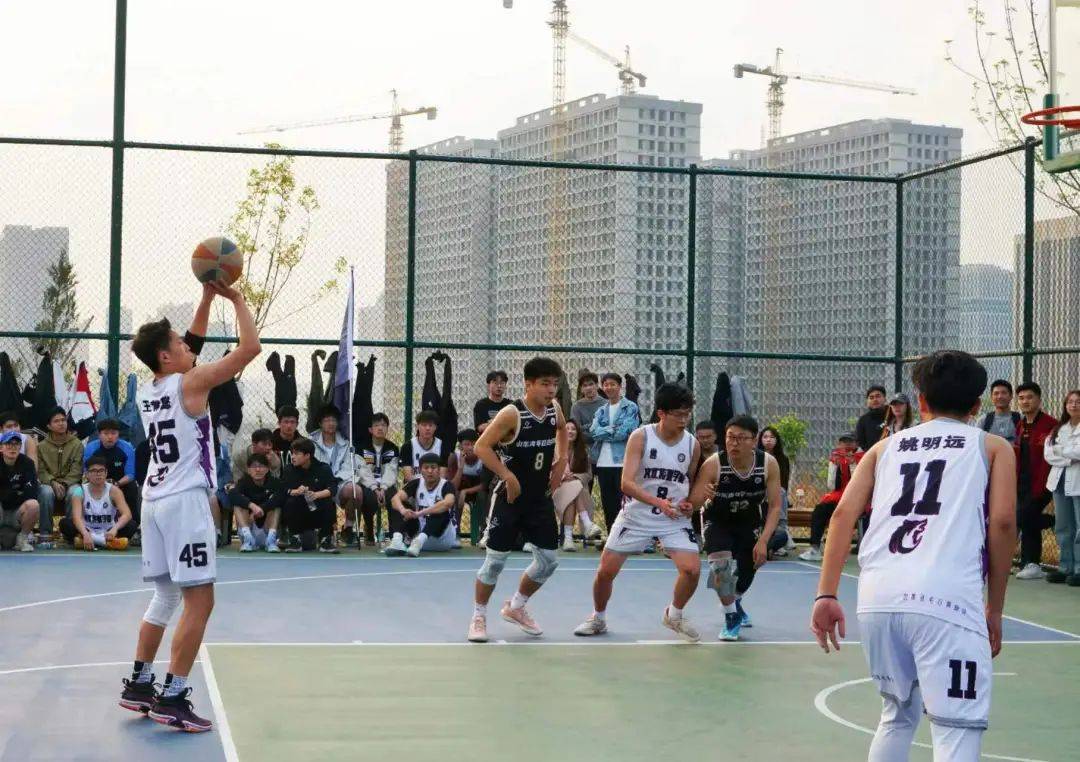 九游官网-包含青春激扬的校园篮球赛，引发全国青少年热情追逐的词条